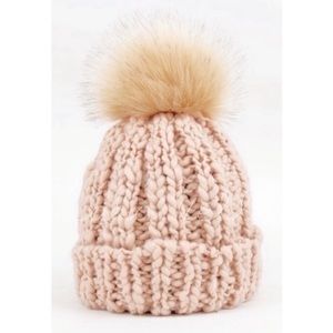 Cable knit faux fur peach beanie